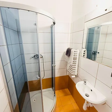 Beskidy Jezioro Zywieckie Z Lazienka Klimatyzacja Tv Wifi Guest house 3*