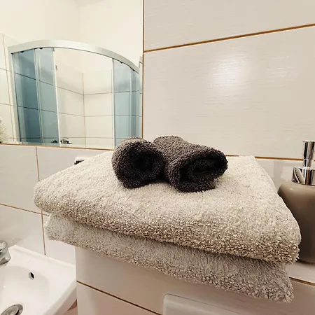 Beskidy Jezioro Zywieckie Z Lazienka Klimatyzacja Tv Wifi Guest house 3*