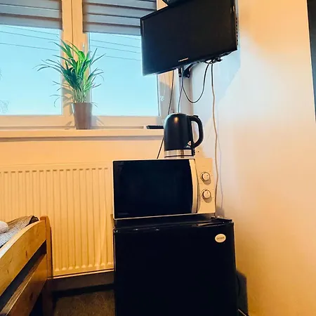 Beskidy Jezioro Zywieckie Z Lazienka Klimatyzacja Tv Wifi Guest house Pietrzykowice (Bielsko-Biala)