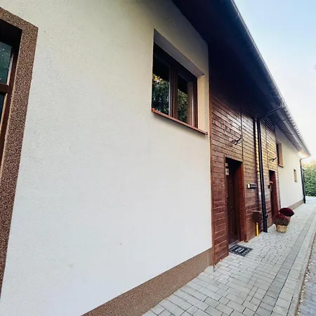 Penzion Beskidy Jezioro Zywieckie Z Lazienka Klimatyzacja Tv Wifi 3*
