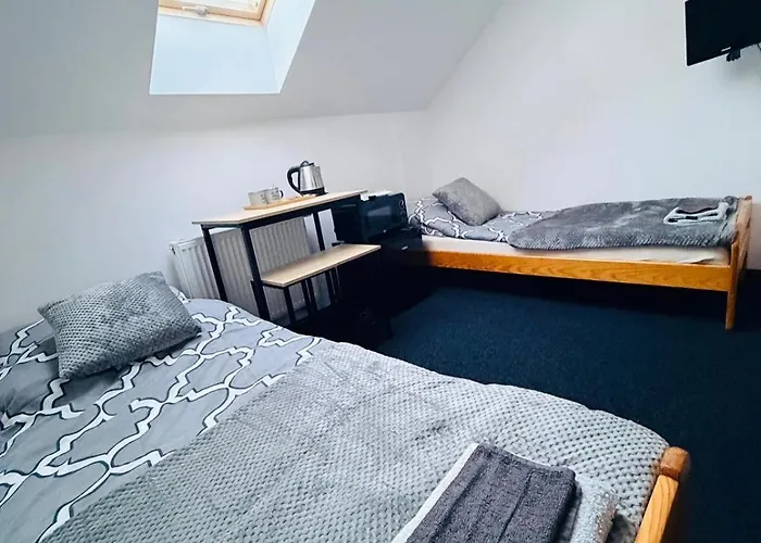 Beskidy Jezioro Zywieckie Z Lazienka Klimatyzacja Tv Wifi Pensión