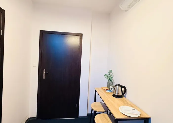 Beskidy Jezioro Zywieckie Z Lazienka Klimatyzacja Tv Wifi Pensión 3*